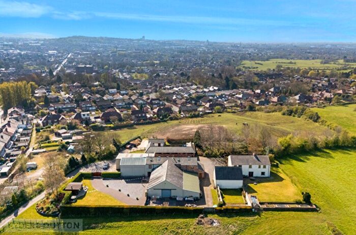 7 Bedroom Farm House For Sale In High Gate Drive, Thornham, Royton, Oldham, OL2