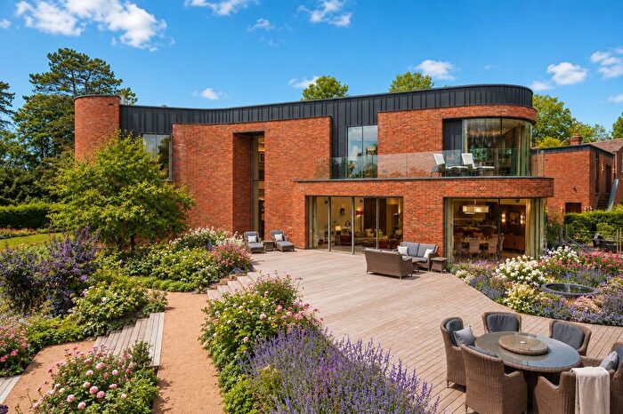 5 Bedroom Detached House For Sale In Icknield Road, Goring, RG8