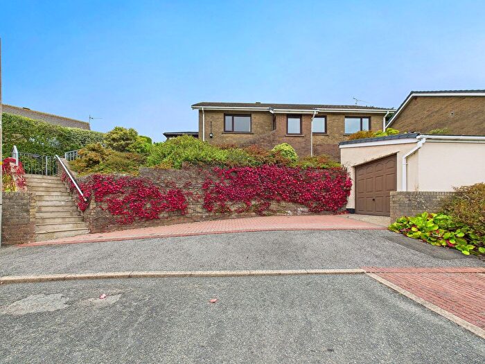 3 Bedroom Detached Bungalow For Sale In Giltar Way, Penally, SA70