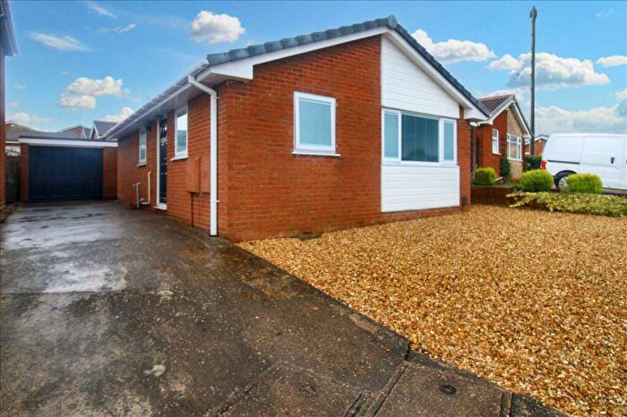 2 Bedroom Detached Bungalow For Sale In Braemar Avenue, Eastwood, Nottingham, NG16