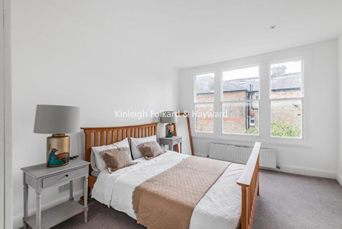 2 Bedroom Apartment To Rent In Northolme Road Highbury, N5
