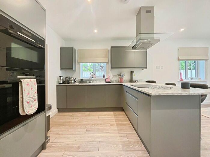 2 Bedroom Detached Bungalow To Rent In Millfield Close, Tealby, LN8