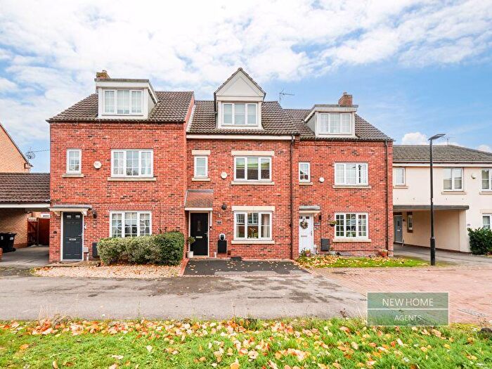 3 Bedroom Terraced House For Sale In Sunflower Gardens Bessacarr, Doncaster, DN4