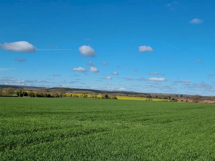 2 Bedroom Bungalow For Sale In Mansfield Road, Warsop, Mansfield, NG20