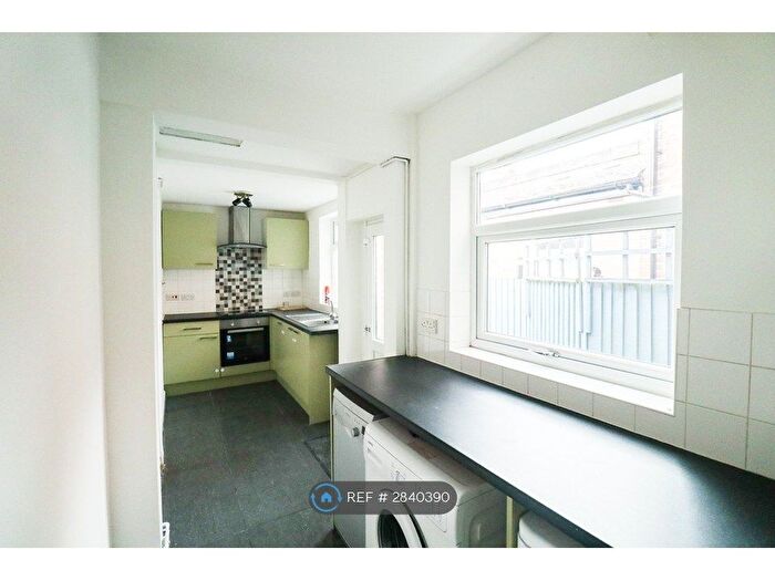 2 Bedroom Terraced House To Rent In Mostyn Street, Leicester, LE3