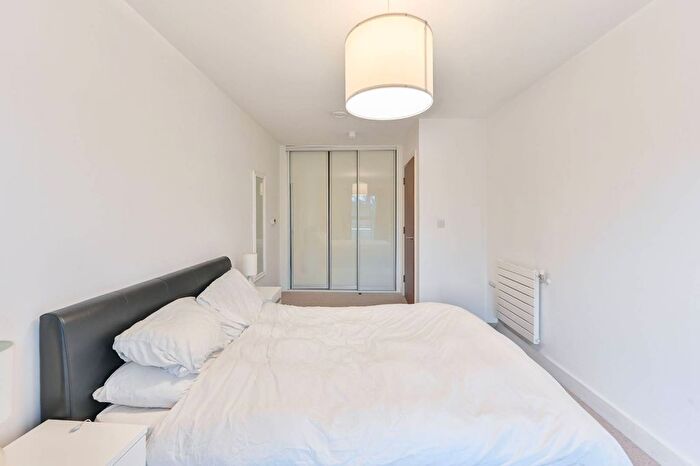 1 Bedroom Flat For Sale In Typographic Building, Clapham Road, Stockwell, London, SW9