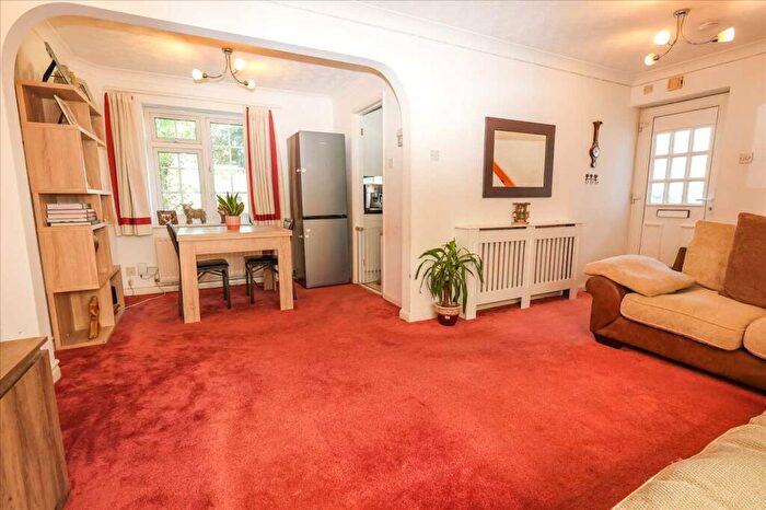 2 Bedroom Semi-Detached House For Sale In Cooper Way, Windsor Meadows, Cippenham, SL1
