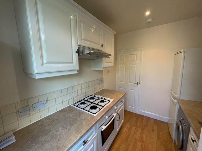 2 Bedroom Flat To Rent In Borrowdale Avenue, Newcastle Upon Tyne, NE6