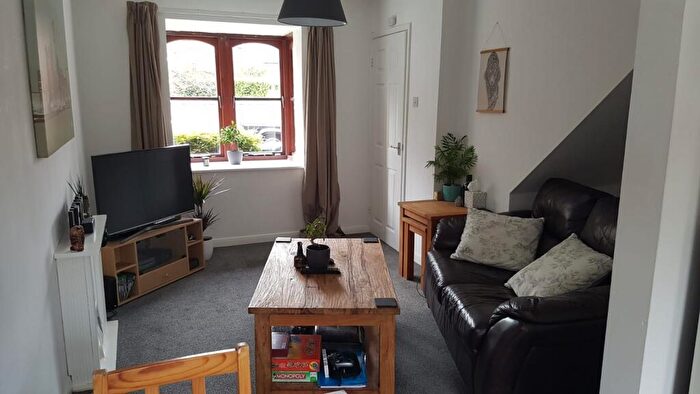 2 Bedroom House To Rent In Avon Gardens, Nottingham, NG2