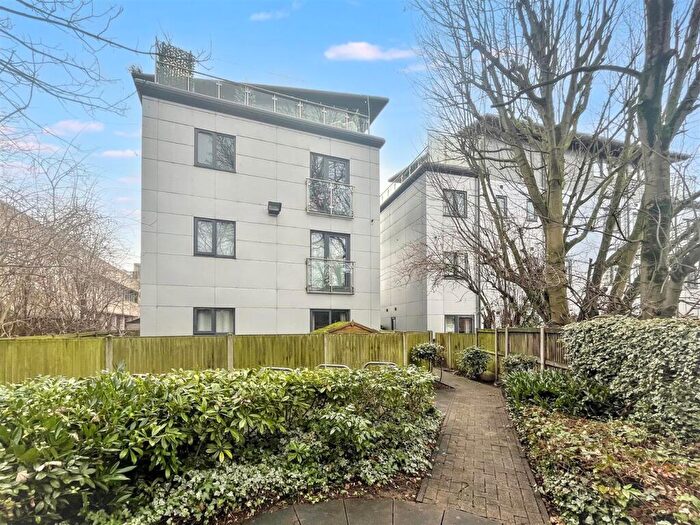 2 Bedroom Apartment For Sale In City Centre, NR1