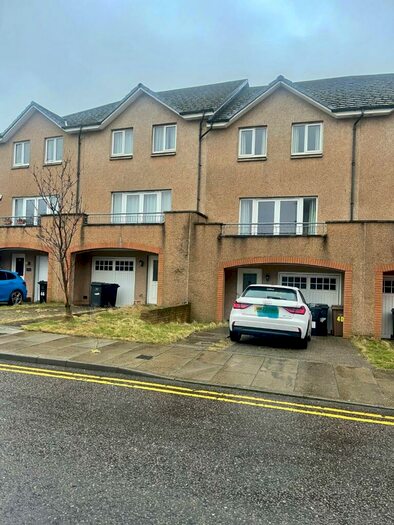 4 Bedroom Terraced House To Rent In Bothwell Road, City Centre, Aberdeen, AB24