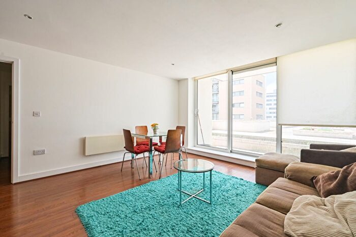 2 Bedroom Flat For Sale In Drift Court, Gallions Reach, London, E16