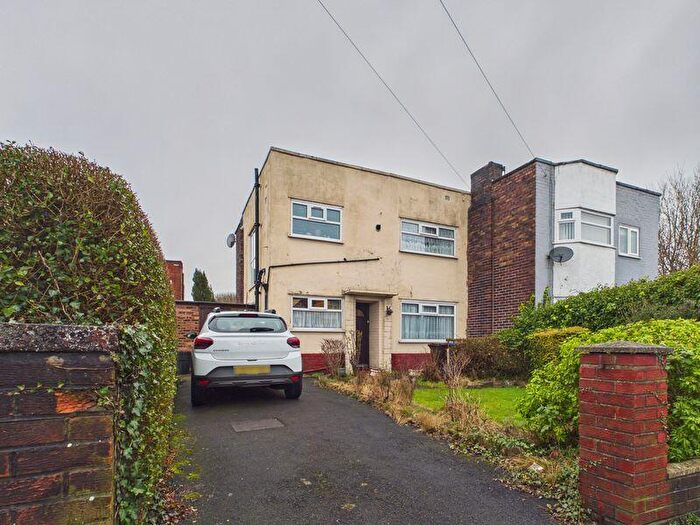3 Bedroom Semi Detached House For Sale In St. Margarets Road, New Moston, Manchester, M40