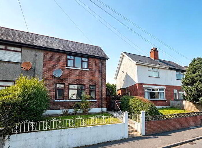 2 Bedroom Semi-Detached House For Sale In Joanmount Gardens, Belfast, BT14