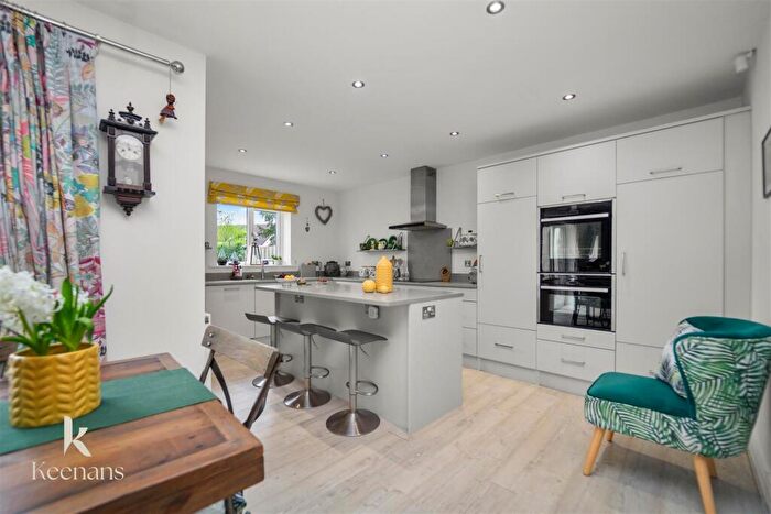 2 Bedroom Detached Bungalow For Sale In Whalley Road, Billington, BB7