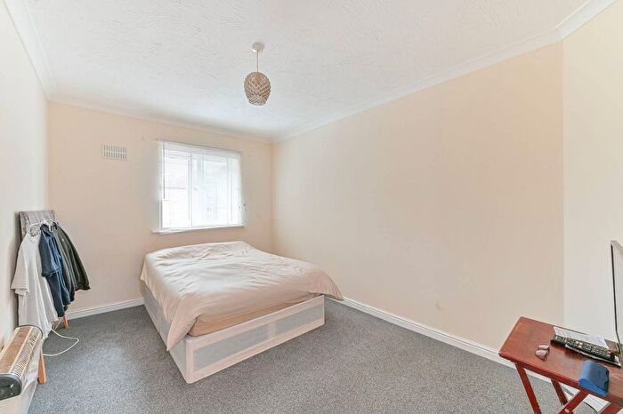 1 Bedroom Flat For Sale In Cumberland Place, Hither Green, London, SE6