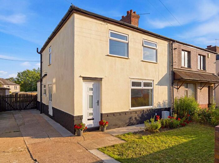 3 Bedroom Semi-Detached House For Sale In Sutton Road, Askern, DN6