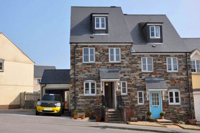 3 Bedroom Property To Rent In Helman Tor View, Bodmin, PL31