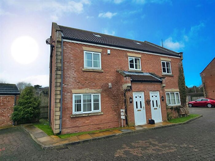 3 Bedroom Flat To Rent In Levington Mews, Kirklevington, Yarm, TS15