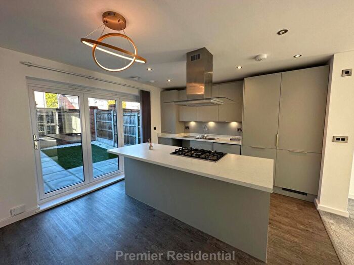 3 Bedroom Apartment To Rent In Kersal Wood Avenue, Salford, M7