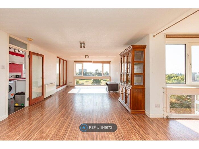 2 Bedroom Flat To Rent In Westmorland House, Bristol, BS6