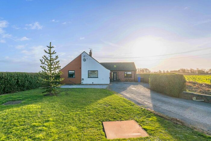 4 Bedroom Detached Bungalow For Sale In Highgate, Leverton, Boston, PE22