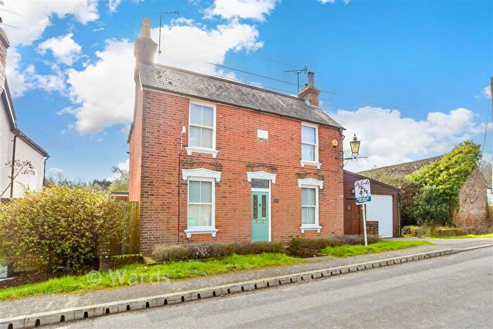 3 Bedroom Detached House For Sale In London Road, Faversham, Kent, ME13