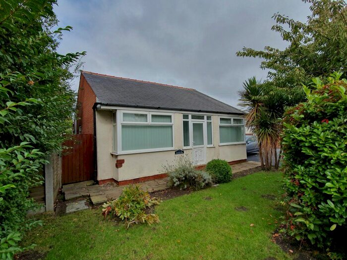 2 Bedroom Bungalow To Rent In School Road, Marton, Blackpool, FY4