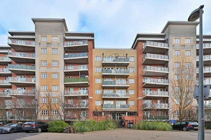 1 Bedroom Flat For Sale In Stanley Road, South Harrow, Harrow, HA2