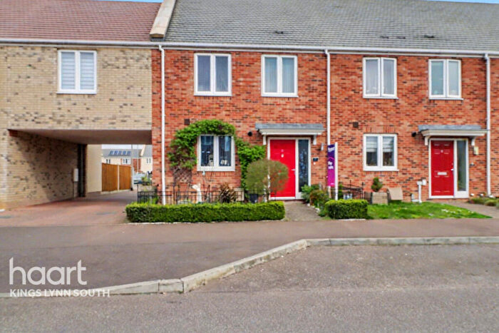 2 Bedroom Semi-Detached House For Sale In Sandpiper Way, King's Lynn, PE30