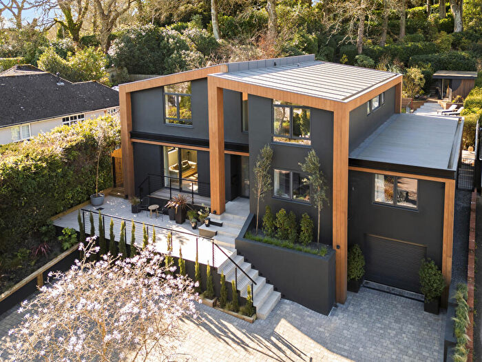 5 Bedroom Detached House For Sale In Park Homer Drive, Wimborne, Dorset, BH21