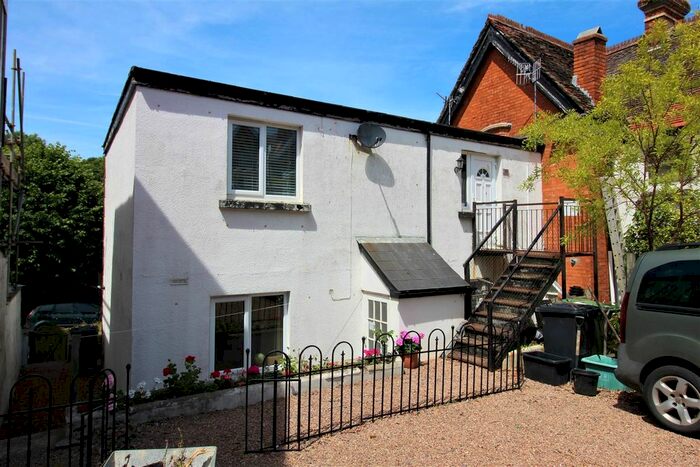 1 Bedroom Detached House To Rent In Brookdale Avenue, Ilfracombe, EX34