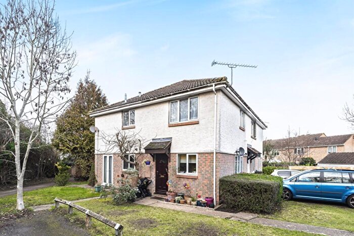 1 Bedroom Terraced House To Rent In Petrel Close, Wokingham, RG41