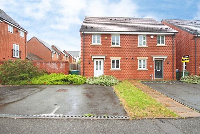 3 Bedroom Semi-Detached House For Sale In Humber Road, Coventry, West Midlands, CV3