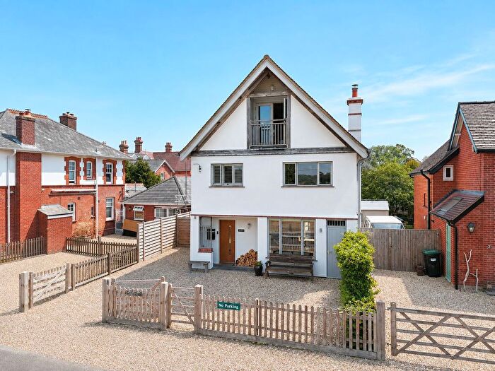 4 Bedroom Detached House For Sale In Meerut Road, Brockenhurst, SO42