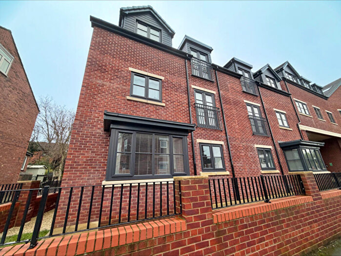 1 Bedroom Apartment For Sale In Beech Grove Apartment, Garforth, LS25