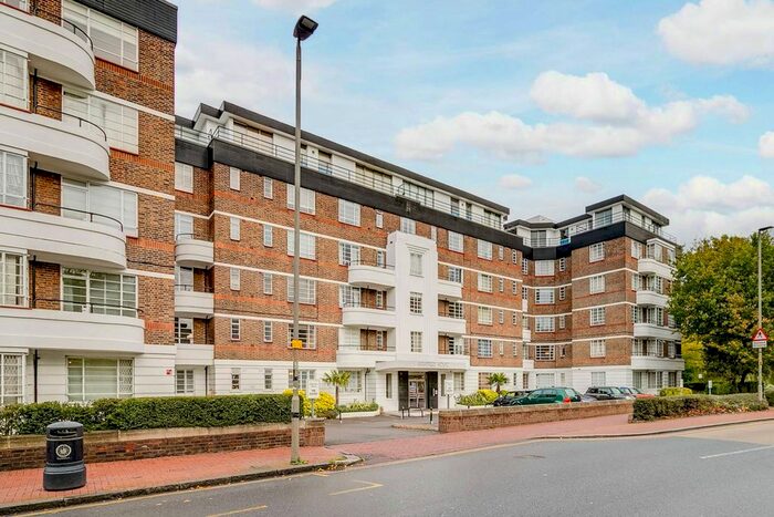 1 Bedroom Flat To Rent In Nightingale Lane, Clapham, London, SW12