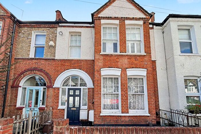 Studio For Sale In Tranmere Road, London, SW18