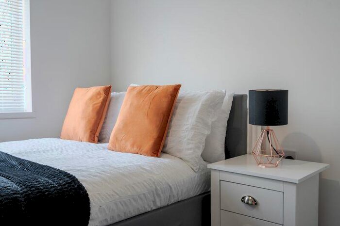 1 Bedroom House Of Multiple Occupation To Rent In House Share - Ash Grove, Bolton, Hmo -, BL1