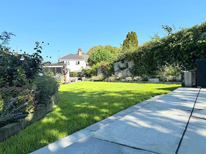 4 Bedroom Semi-Detached House For Sale In Pardys Hill, Corfe Mullen, Wimborne, BH21