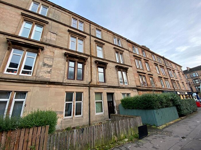 2 Bedroom Flat To Rent In Meadowpark Street, Dennistoun, G31