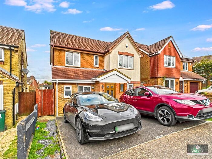 4 Bedroom Detached House To Rent In Casher Road, Maidenbower, Crawley, RH10