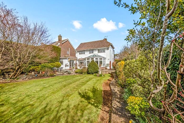 2 Bedroom Detached House For Sale In Whitethorn Drive, BN1