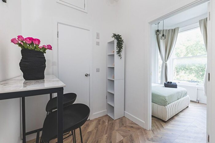 1 Bedroom Flat To Rent In Highbury, N5