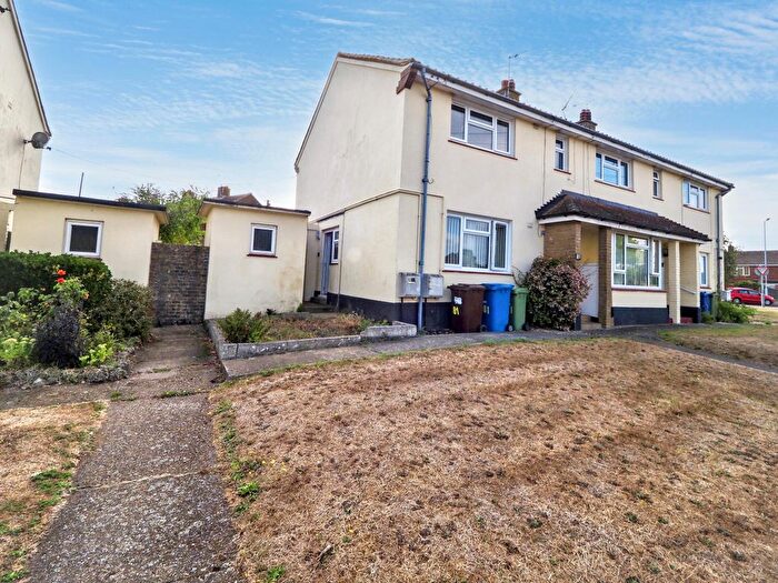 2 Bedroom Flat For Sale In Flat, - Rectory Road, Sittingbourne, Kent, ME10