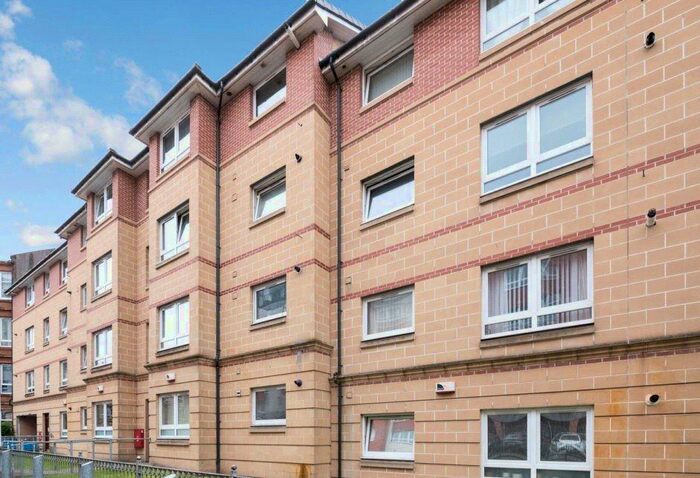 2 Bedroom Apartment To Rent In Finlay Drive, Dennistoun Village, Glasgow, G31