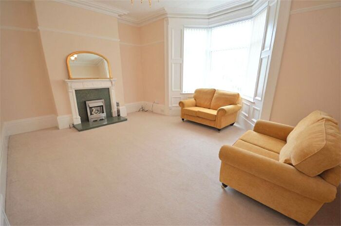 1 Bedroom Flat To Rent In Elwin Terrace, Thornhill, Sunderland, SR2