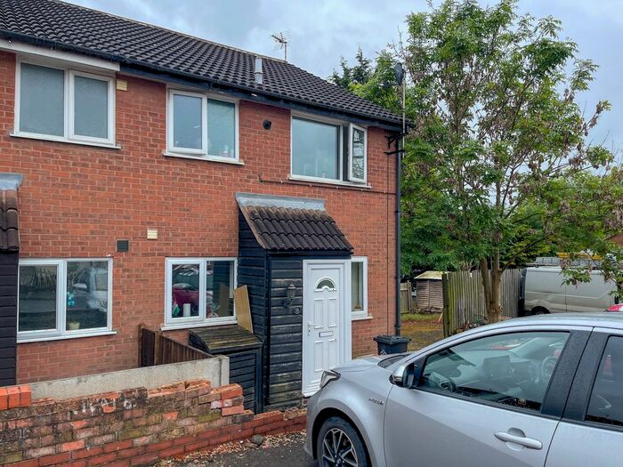 1 Bedroom Maisonette To Rent In Stoneywell Road, Leicester, LE4