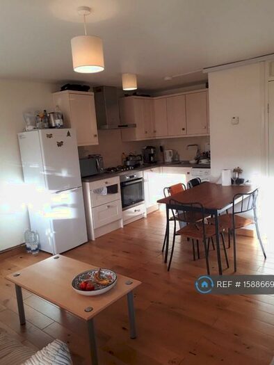 4 Bedroom Maisonette To Rent In Chatsworth Road, London, E15