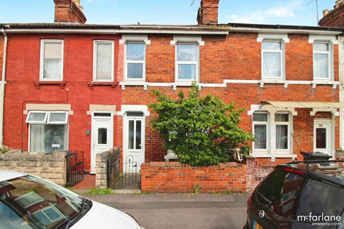 2 Bedroom Terraced House For Sale In Ponting Street, Swindon, SN1